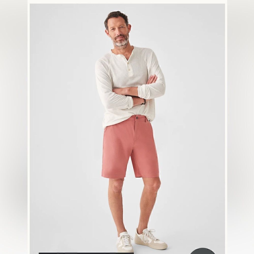 FAHERTY All Day™ Shorts Men Size 42 Inseam 9”